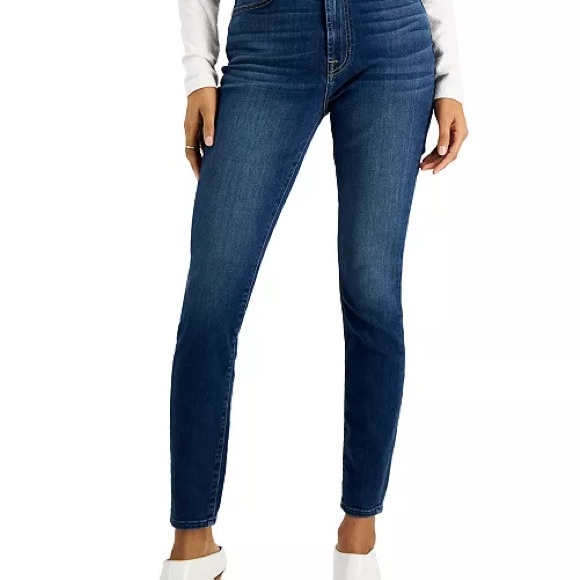 7 For All Mankind Denim - 7 For All Mankind Skinny Jeans in Classic Blue